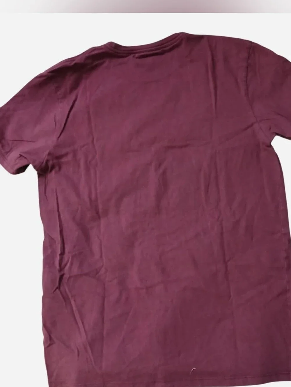 Levi's Men's Maroon Graphic Tee